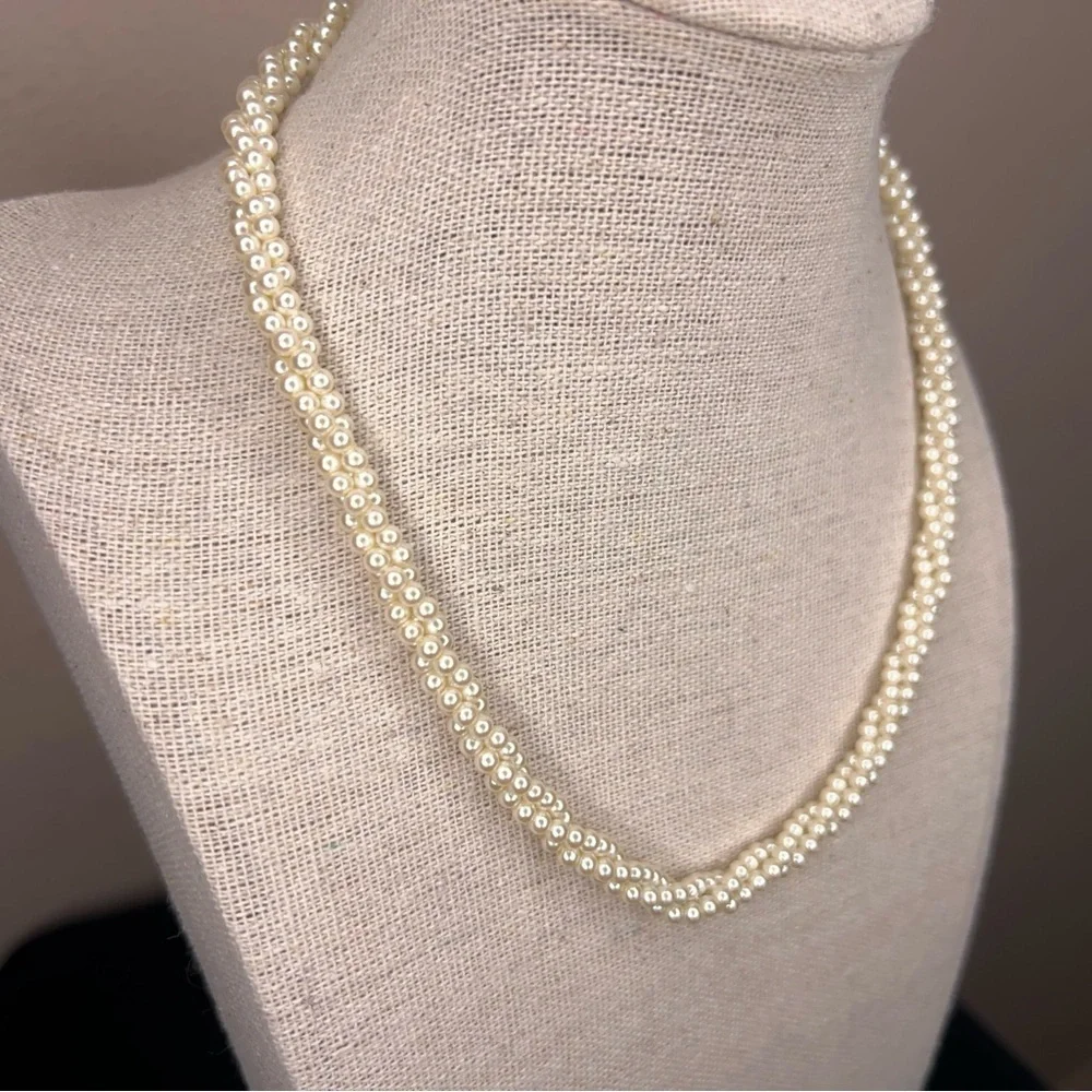 Vintage Pearl Necklace Rope Style Patented Clasp Wedding Event Formal